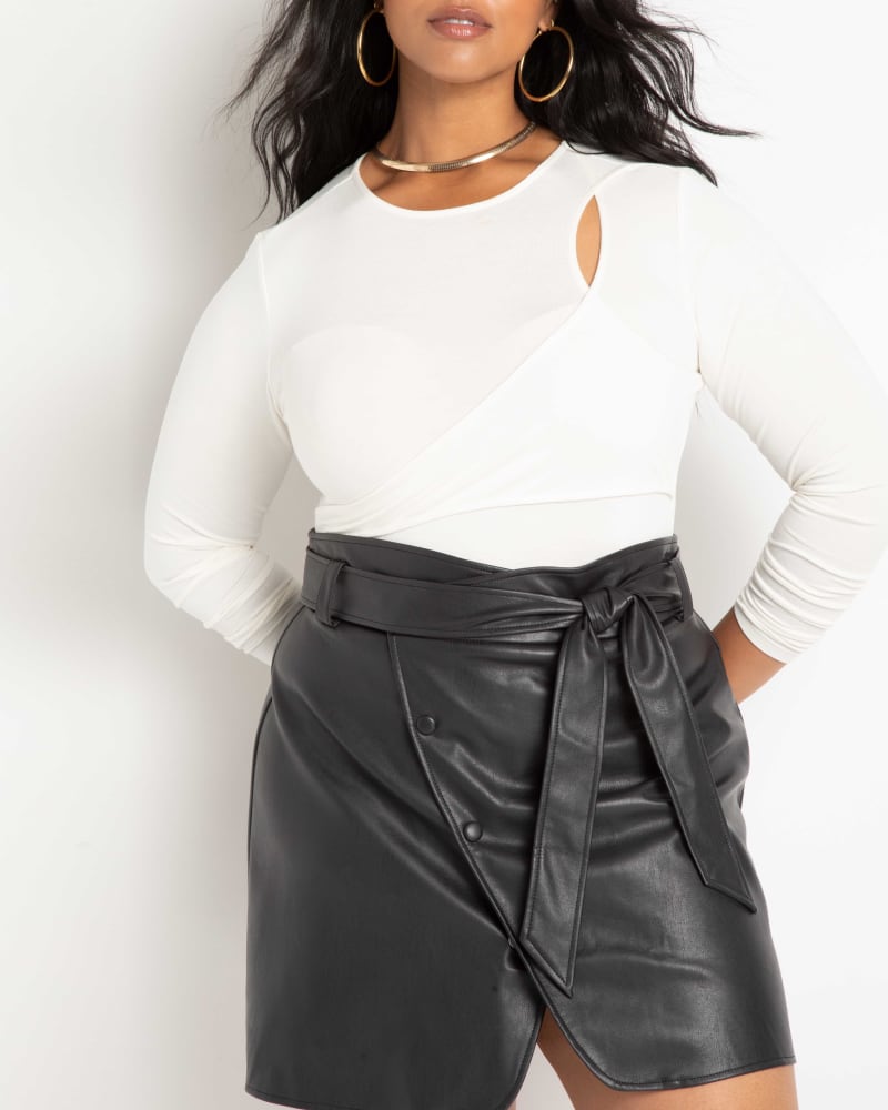 Front of a model wearing a size 14/16 Brinley Layered Cutout Bodysuit in Pristine by ELOQUII. | dia_product_style_image_id:236562